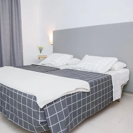 Michelangelo Aparthotel *